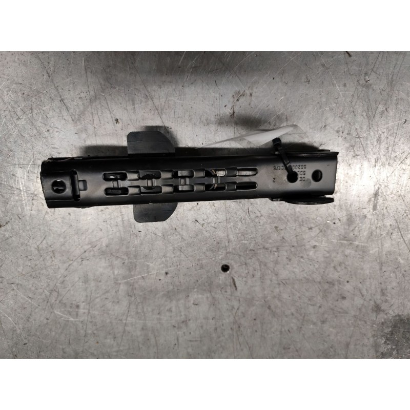 Recambio de soporte para audi q7 (4l) 3.0 tdi (176kw) referencia OEM IAM 8E0857833P - Blanco 2