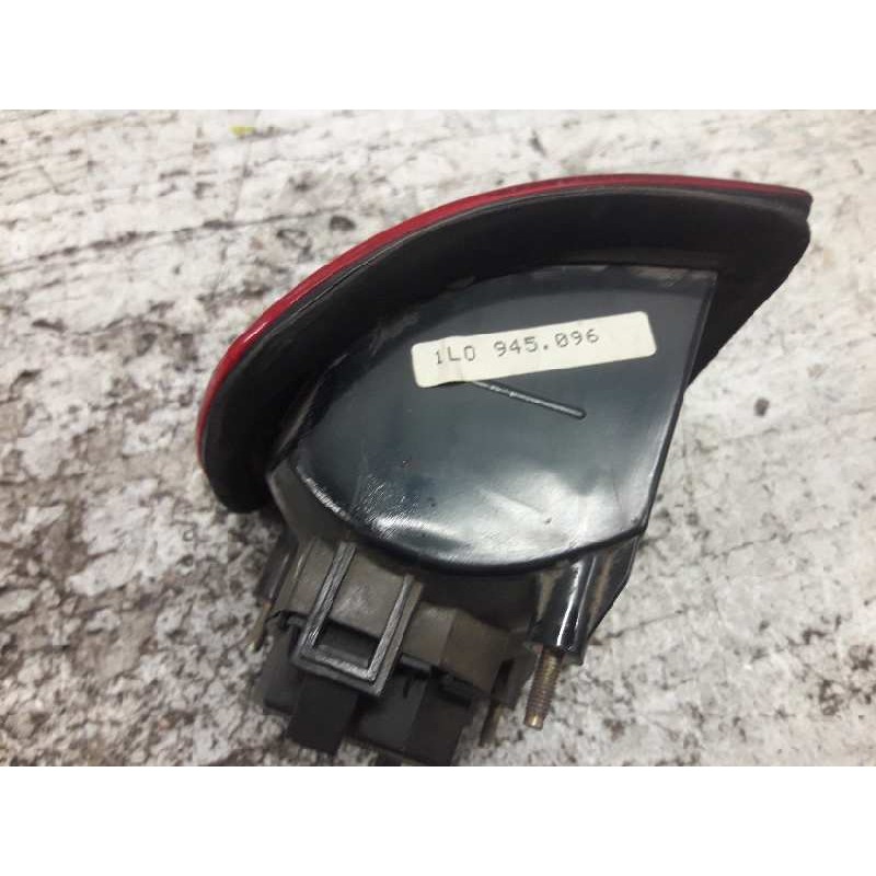 Recambio de piloto trasero derecho para seat toledo (1l) referencia OEM IAM 1L0945096 - Rojo 2