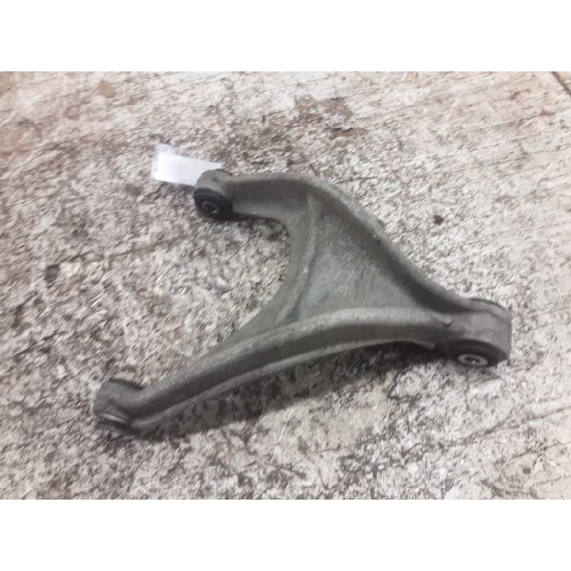 Recambio de brazo suspension inferior trasero derecho para peugeot 407 st sport pack referencia OEM IAM 2
