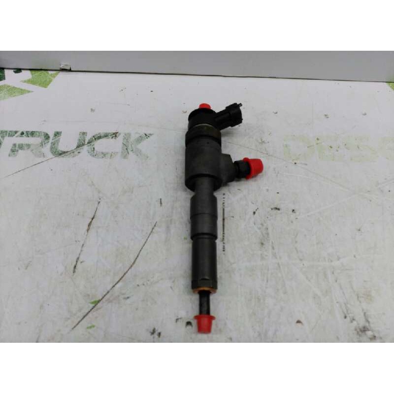Recambio de inyector para peugeot 206 berlina e-music referencia OEM IAM 9641496180 0445110075 3