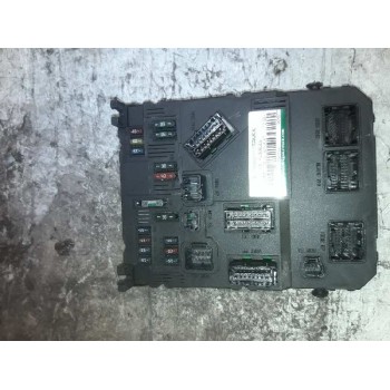 CAJA RELES / FUSIBLES 9646777380 S118085210E BSI
