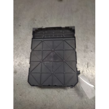 Recambio de caja reles / fusibles para peugeot 207 sport referencia OEM IAM 9663798280  