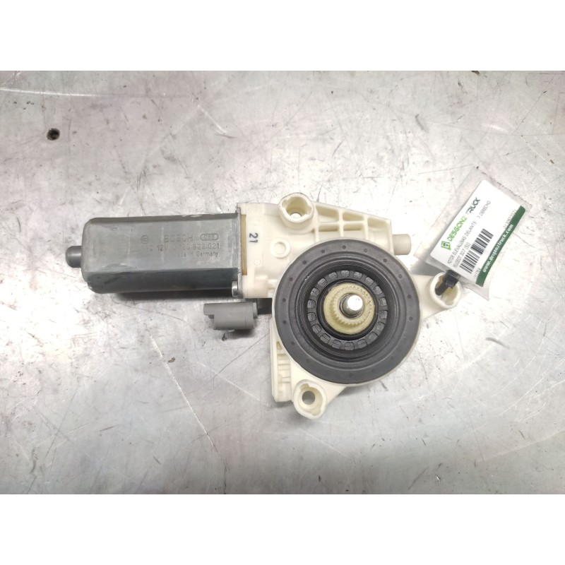 Recambio de motor elevalunas delantero derecho para peugeot 307 (s1) xr clim plus referencia OEM IAM 0130822021  2 PINS