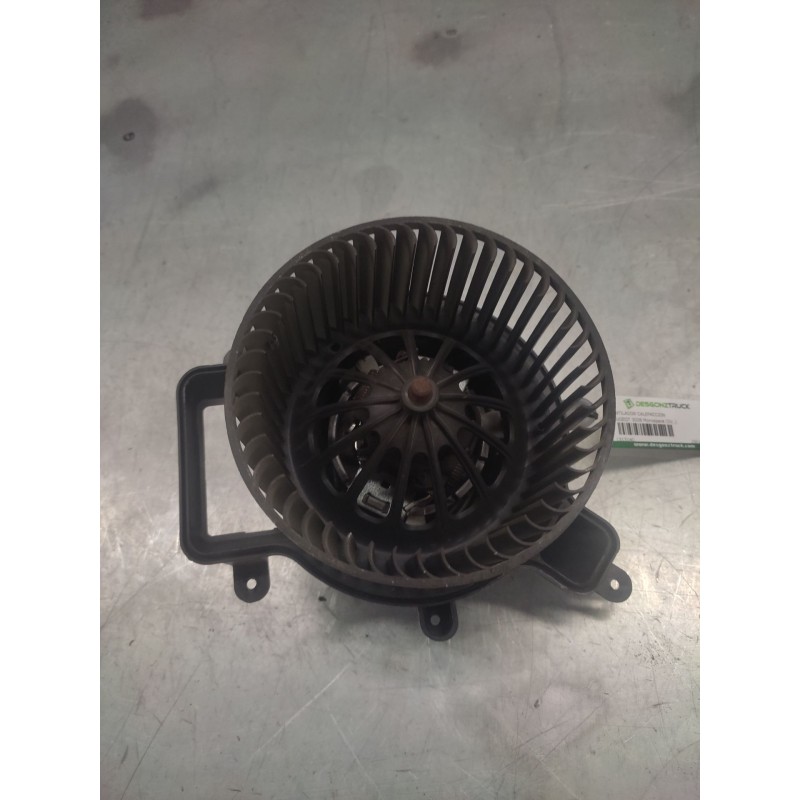 Recambio de ventilador calefaccion para peugeot 3008 monospace (0u_) 1.6 hdi referencia OEM IAM 25015050  