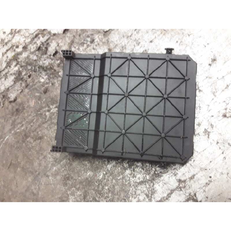 Recambio de caja reles / fusibles para peugeot 206 berlina xt referencia OEM IAM 9646777380 S118085210E BSI 3
