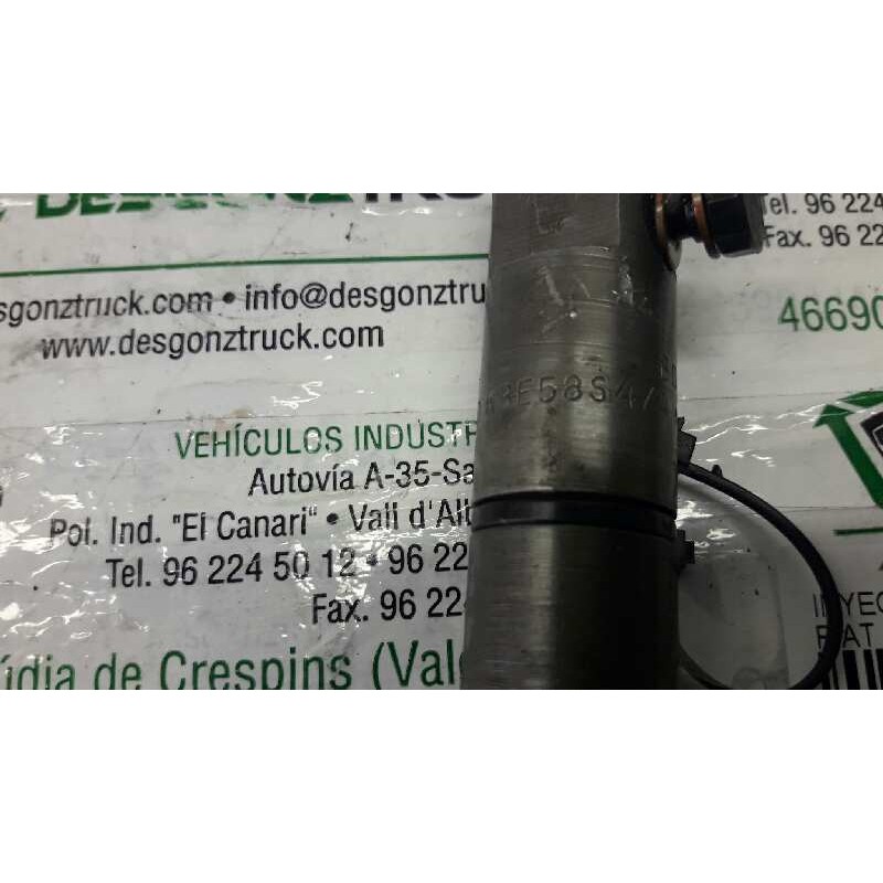 Recambio de inyector para fiat ducato referencia OEM IAM KBE 58S4 - Blanco 2