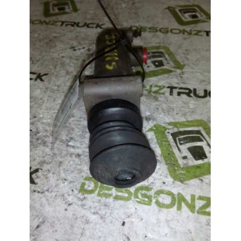 Recambio de bombin embrague para iveco eurocargo 05.03  fg 120 e tráfico urbano referencia OEM IAM S2BK 04381 