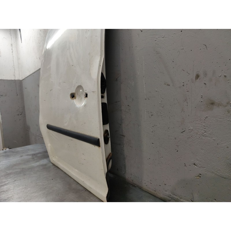 Recambio de puerta trasera derecha para volkswagen caddy ka/kb (2k) 2.0 sdi referencia OEM IAM - Blanco 3