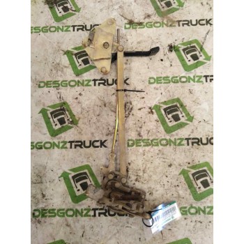 Recambio de cerradura puerta delantera derecha para pegaso trucks mider 260 referencia OEM IAM   