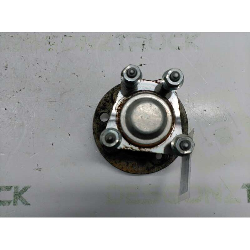 Recambio de buje trasero derecho para opel astra f berlina eurocopa referencia OEM IAM - Blanco 3