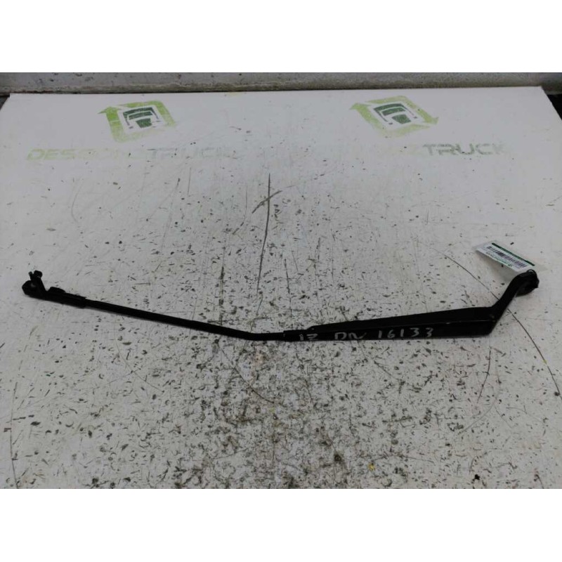 Recambio de brazo limpia delantero izquierdo para peugeot 407 sw sport referencia OEM IAM   