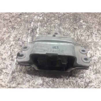 SOPORTE MOTOR IZQUIERDO 3C0199555AA 