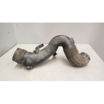 Recambio de tubo admision para iveco eurocargo 05.03  5.9 diesel referencia OEM IAM 504180230  