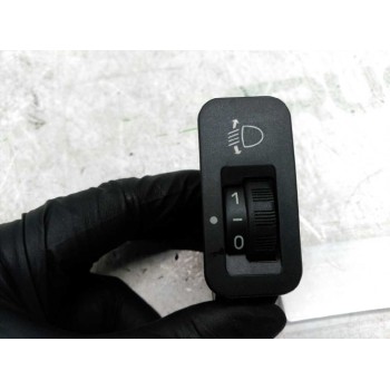 MANDO REGULADOR DE FAROS 1925699 