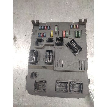 CAJA RELES / FUSIBLES 9649637880 BSI