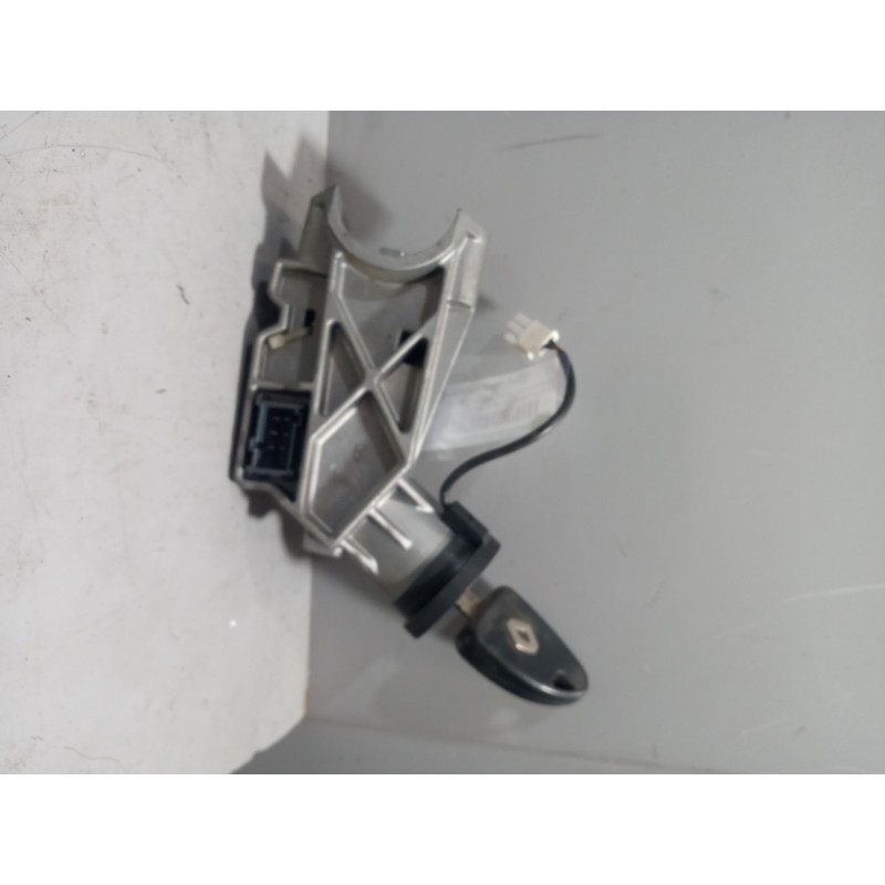 Recambio de conmutador de arranque para renault magnum ab 2005 12.8 diesel referencia OEM IAM 5010143870 - Blanco 2