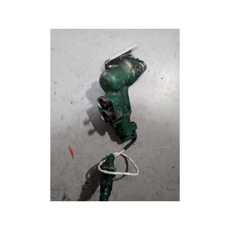 Recambio de valvula egr para volvo fh 500 fg 4x2 low corto referencia OEM IAM 22129531 4