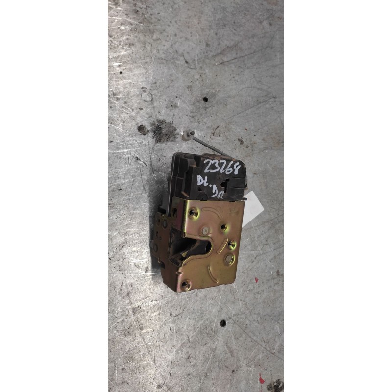 Recambio de cerradura puerta delantera derecha para peugeot 206 berlina xt referencia OEM IAM   6 pins 2