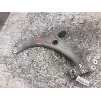 BRAZO SUSPENSION INFERIOR DELANTERO DERECHO 3C0153D 
