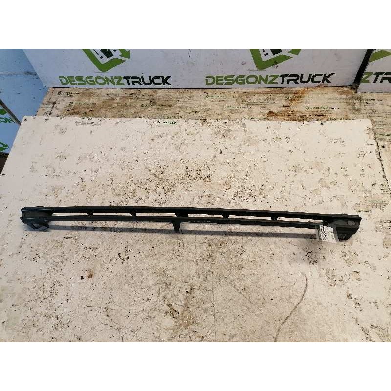 Recambio de rejilla delantera para renault clio i fase i+ii (b/c57) 1.2 alize referencia OEM IAM   