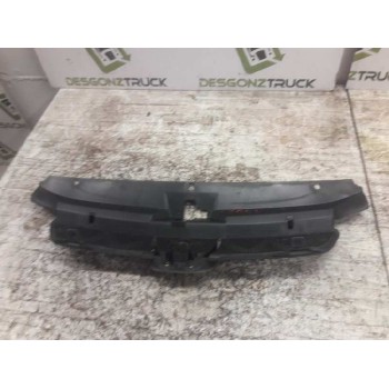 Recambio de rejilla delantera central para peugeot 406 berlina (s1/s2) srdt referencia OEM IAM 9631250277  