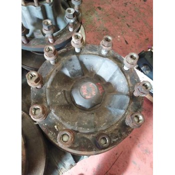Recambio de buje delantero para renault premium route 2006 fas 4x2 larga distancia referencia OEM IAM   