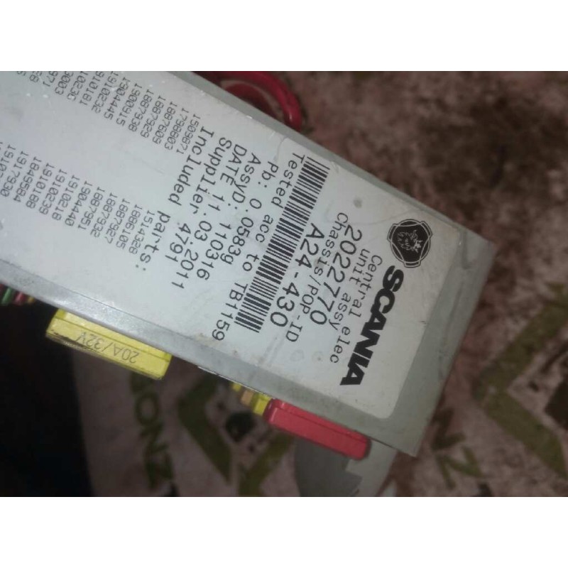Recambio de caja reles / fusibles para scania serie p/g/r (c-clase) fsa r500 (4x2) largura mediana cr 16 referencia OEM IAM 2022 - Blanco 3