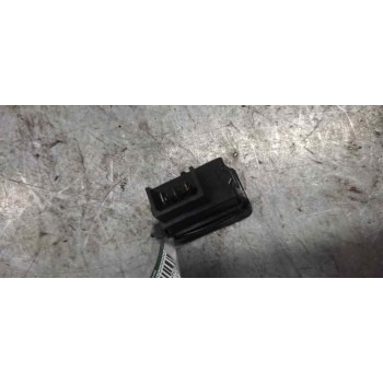 Recambio de boton antivaho para renault 4 berlina/familiar/furgoneta gtl (r 1128) referencia OEM IAM   3 PINS