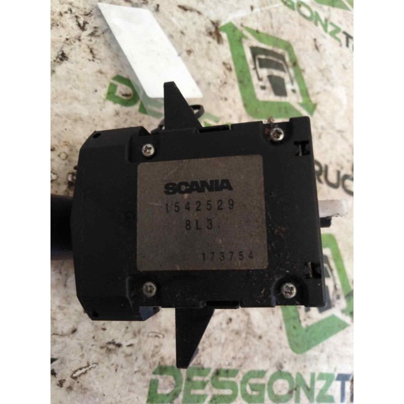 Recambio de mando limpia para scania serie p/g/r (c-clase) referencia OEM IAM 1542529 - Blanco 2