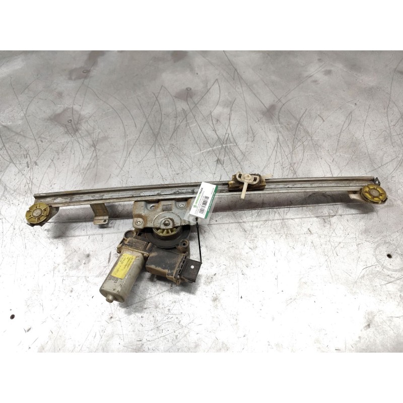 Recambio de elevalunas delantero izquierdo para citroën jumper iii furgoneta 2.2 hdi 100 referencia OEM IAM 1340453080  6PINES