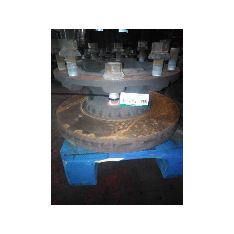 Recambio de buje delantero para renault premium route 2006 fas 4x2gv larga distancia referencia OEM IAM 7421022433 - Rojo 2