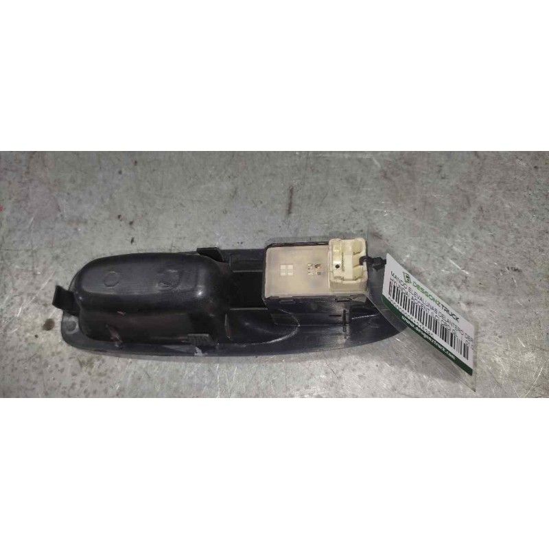 Recambio de mando elevalunas delantero derecho para hyundai accent (lc) crdi gl referencia OEM IAM   5 PINS 2