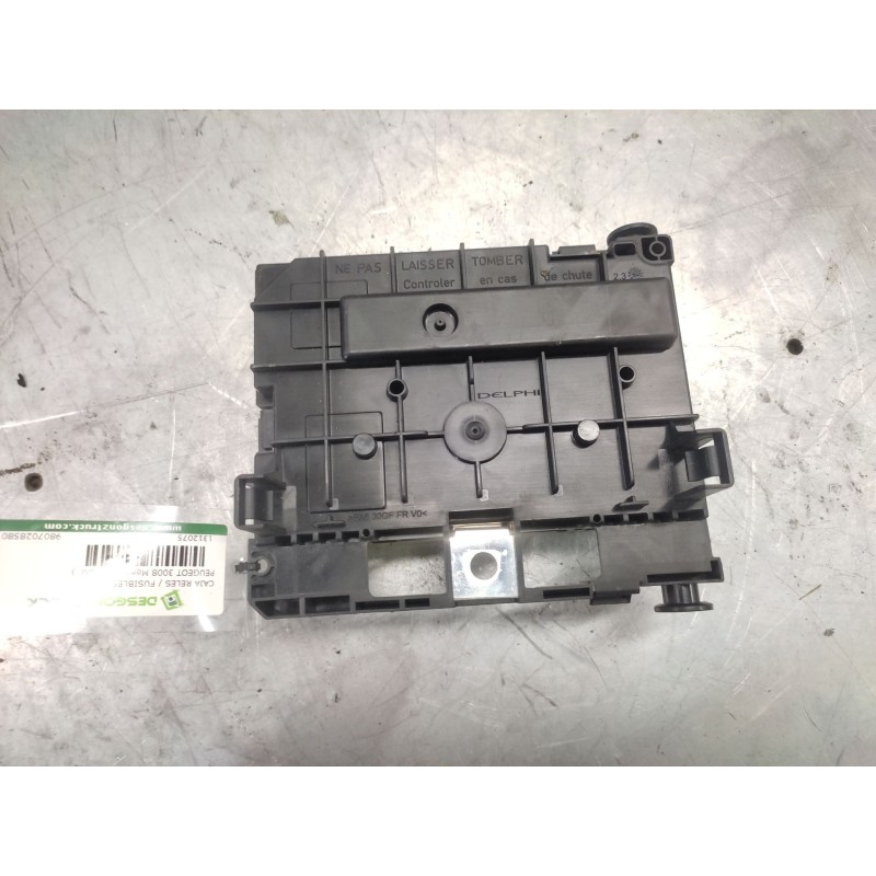 Recambio de caja reles / fusibles para peugeot 3008 monospace (0u_) 1.6 hdi referencia OEM IAM 9807028580  