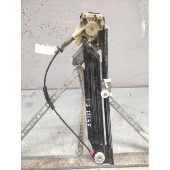 Recambio de elevalunas trasero izquierdo para bmw serie 5 berlina (e39) 530d referencia OEM IAM 67628360512  