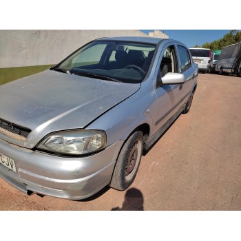 opel astra g berlina del año 2003