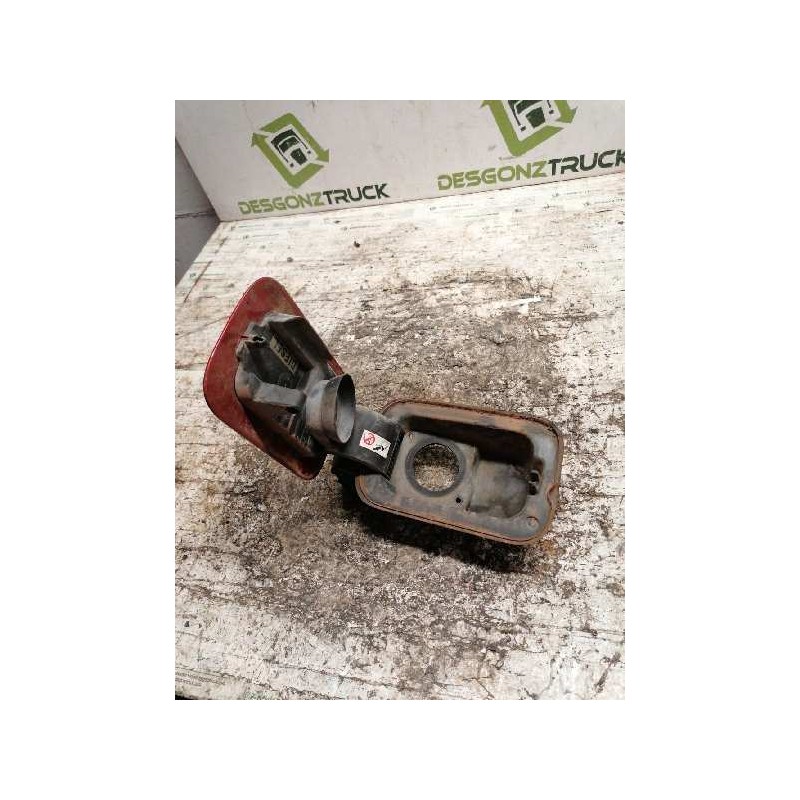 Recambio de tapa exterior combustible para renault scenic ii 1.9 dci diesel referencia OEM IAM 8200139543 2