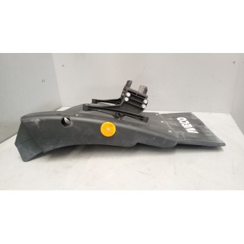 Recambio de guardabarros delantero izquierdo para iveco eurocargo 05.03  5.9 diesel referencia OEM IAM 504298600  