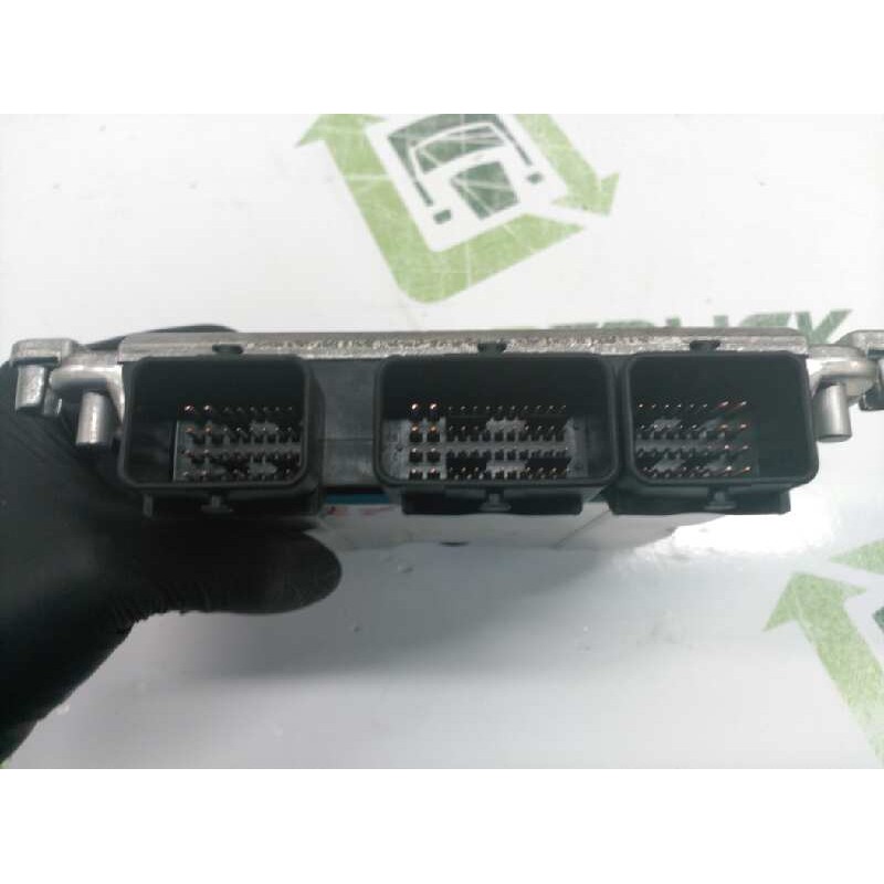 Recambio de centralita motor uce para citroën c5 berlina 2.0 hdi magic referencia OEM IAM  9640938680 - Gris 4