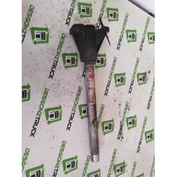 Recambio de soporte guardabarros trasero para renault premium lander 10.8 diesel referencia OEM IAM DERECHO DELANTERO 