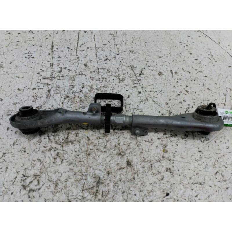 Recambio de soporte brazo suspension trasero izquierdo para peugeot 407 sw sport referencia OEM IAM  28 CM 
