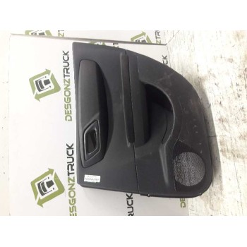 Recambio de guarnecido puerta trasera derecha para citroën c4 berlina 1.6 16v hdi referencia OEM IAM 9646277877  