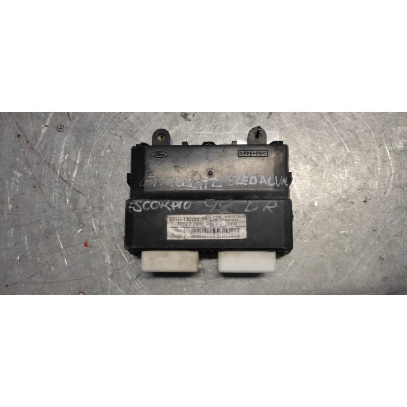 Recambio de modulo confort para ford scorpio berl./turnier 2.5 turbodiesel referencia OEM IAM 96GG13C790AA