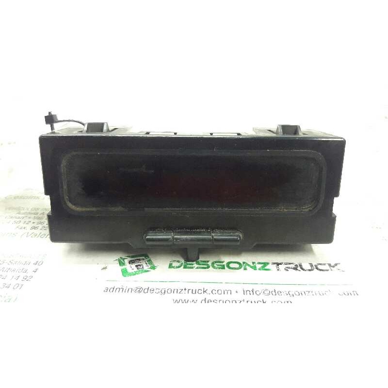 Recambio de pantalla multifuncion para renault megane i fase 2 berlina (ba0) 1.9 dci authentique referencia OEM IAM 7700428029A