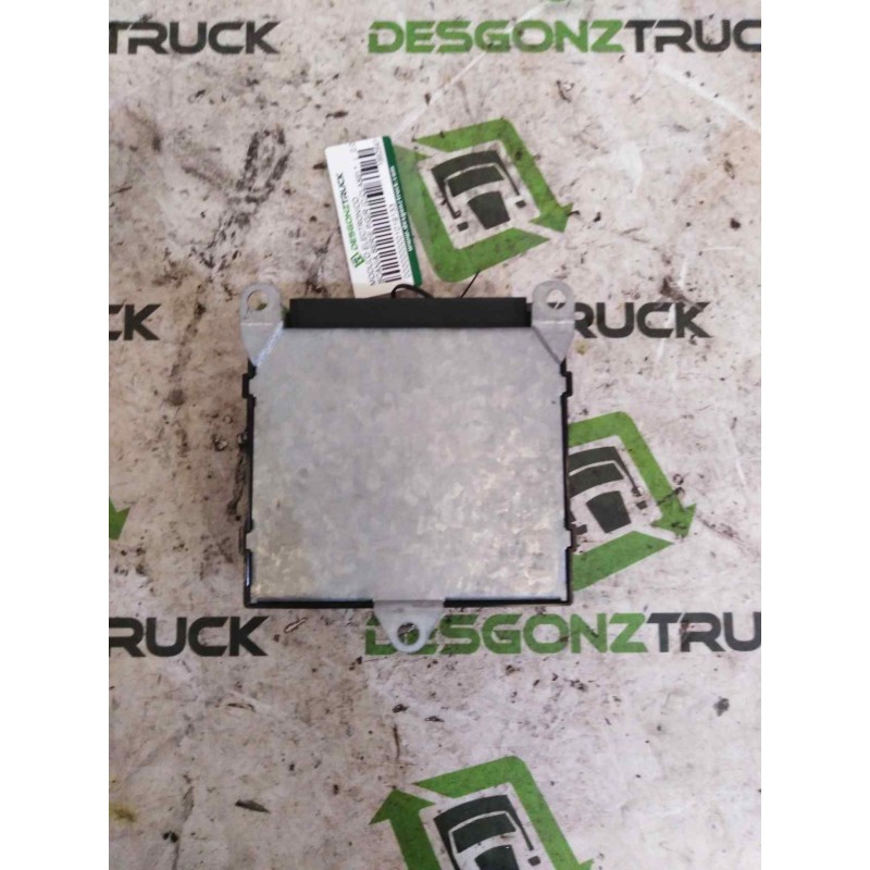 Recambio de modulo electronico para scania serie p/g/r (c-clase) referencia OEM IAM 1862647 4461702200 CENTRALITA ECAS - Blanco 3