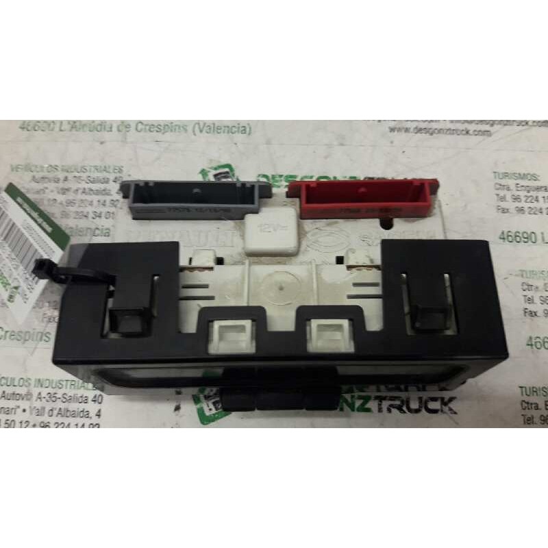 Recambio de pantalla multifuncion para renault megane i fase 2 berlina (ba0) 1.9 dci authentique referencia OEM IAM 7700428029A 2