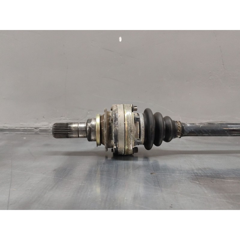 Recambio de transmision delantera izquierda para bmw serie 3 berlina (e36) 318tds referencia OEM IAM - Blanco 2