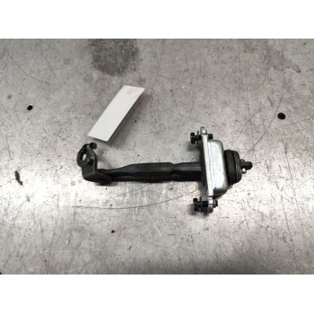 Recambio de retenedor puerta para chevrolet aveo ls referencia OEM IAM delantera izquierda  