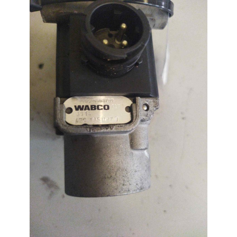 Recambio de valvula aire para scania serie p/g/r (l-clase) fsa r520 (4x2) largo cr 19 topline referencia OEM IAM 1453761 4721950 - Blanco 2