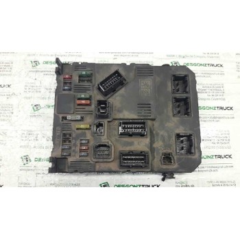CAJA RELES / FUSIBLES S118085300 BSI 