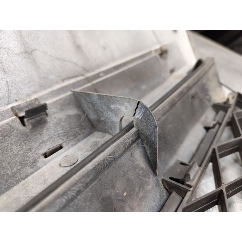 Recambio de rejilla delantera para citroën jumper iii furgoneta 2.2 hdi 100 referencia OEM IAM - Blanco 6